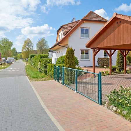 Haus Am See - Apt. 02 Sellin  Exterior photo